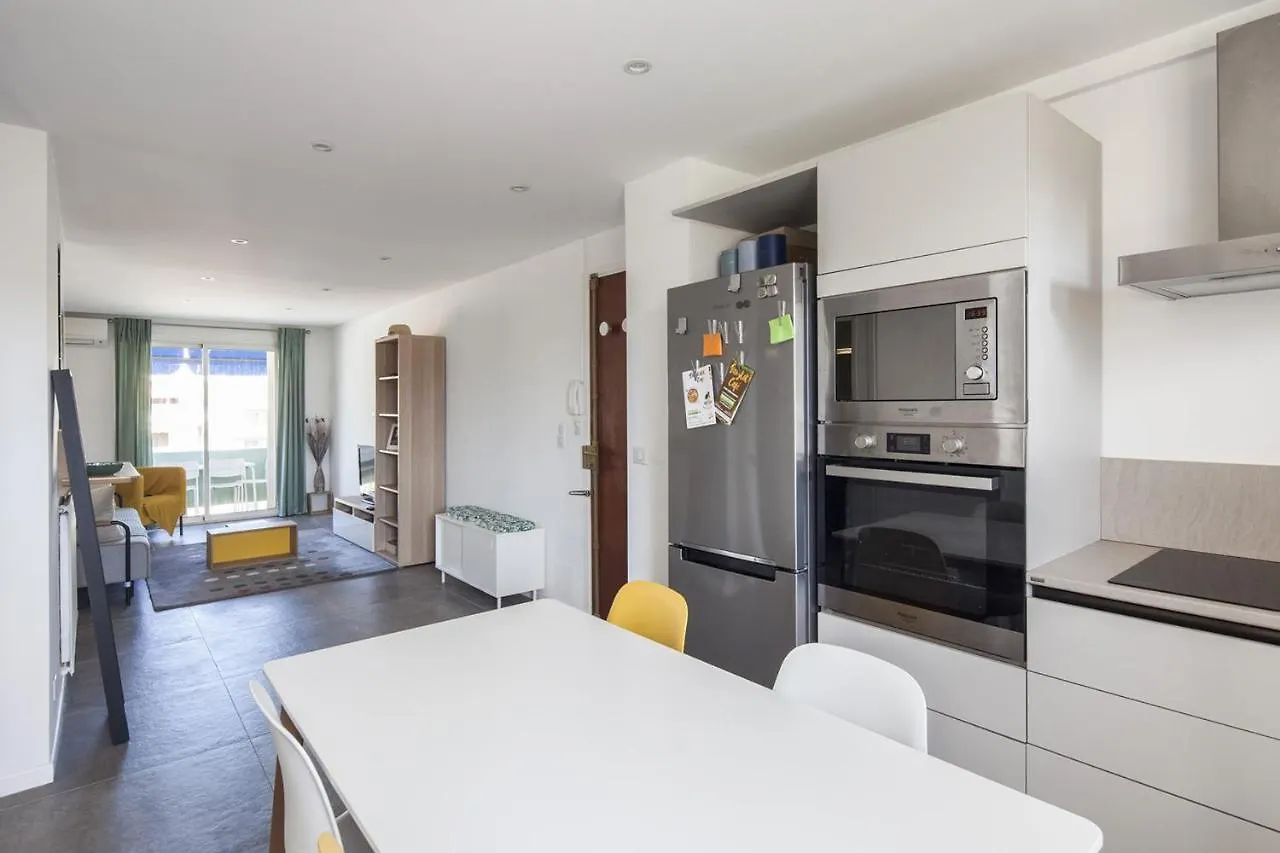 Apartment Appartement Badine - Welkeys Antibes France